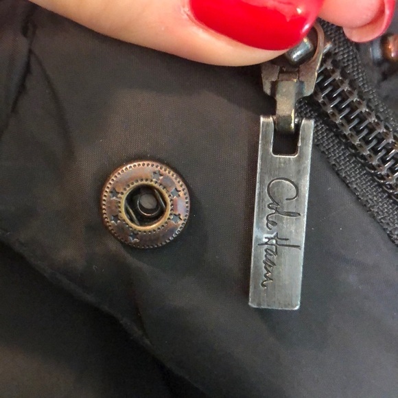 Cole Haan Down Puffer Coat Bow Cuffs Feathers Size Medium Zipper Pockets - Picture 13 of 13